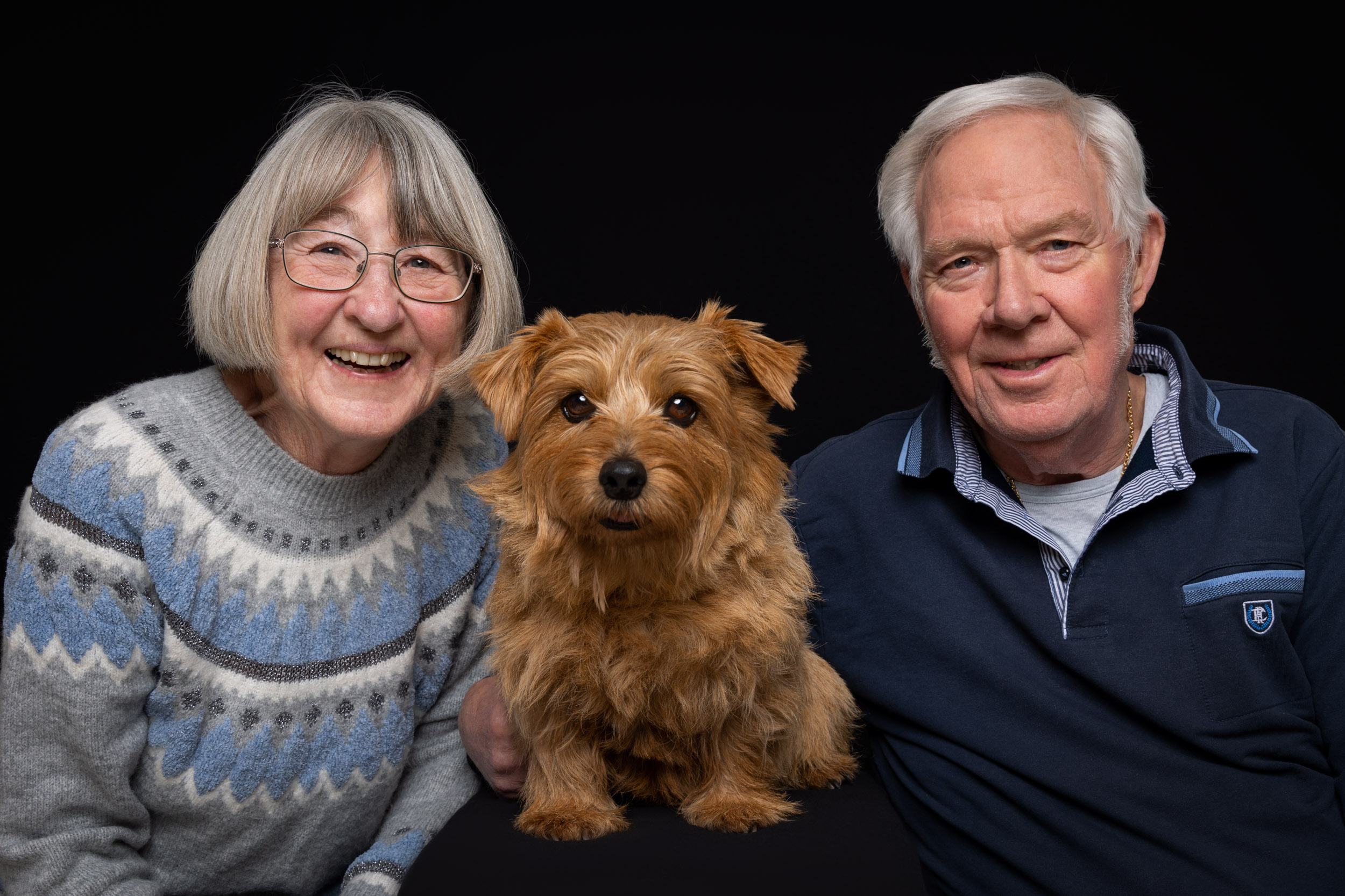 Hundefotografering med ejere af fotograf Connie Westergaard